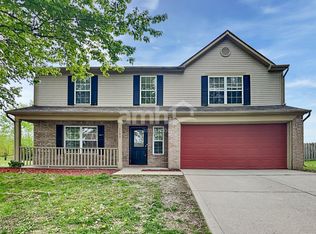 1193 Oak Leaf Rd, Franklin, IN 46131