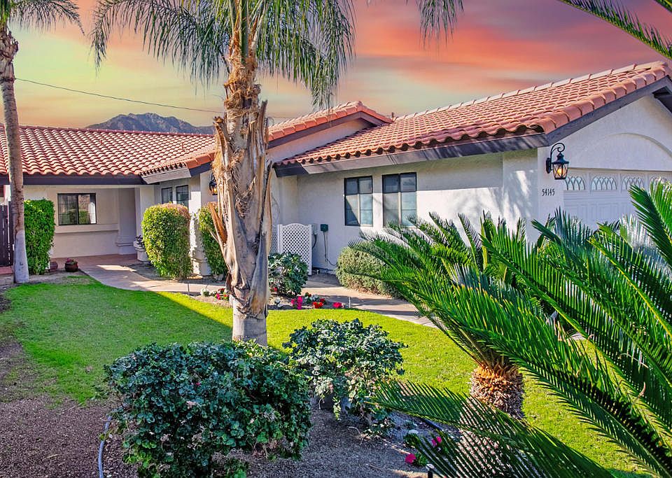 1st image of 54145 Avenida Martinez