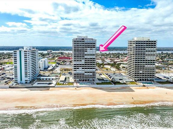 3rd image of 2828 N Atlantic Ave #1403