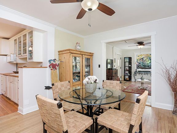 786 Armonk Rd Mount Kisco NY-large-015-020-015-1500x1000-72dpi.jpg