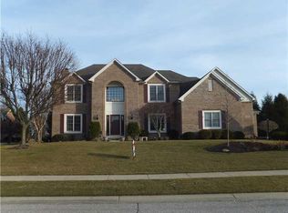 5795 Coopers Hawk Dr, Carmel, IN 46033