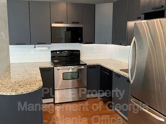 3rd image of 89 Mangum St SW Unit 102