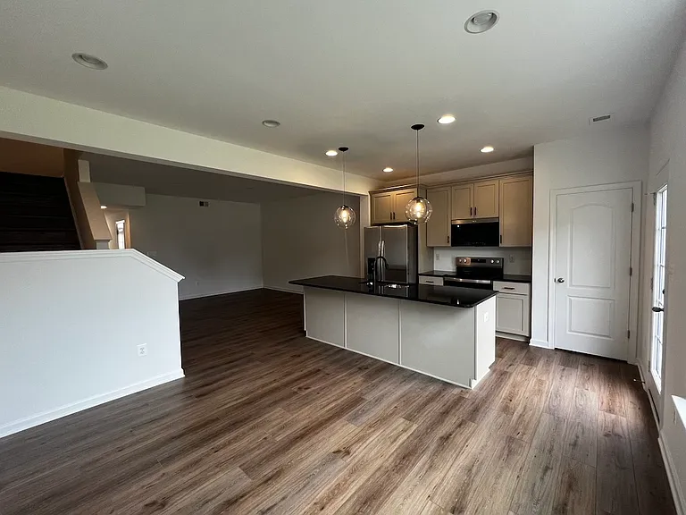 47 Melsonby Dr — Photo 6