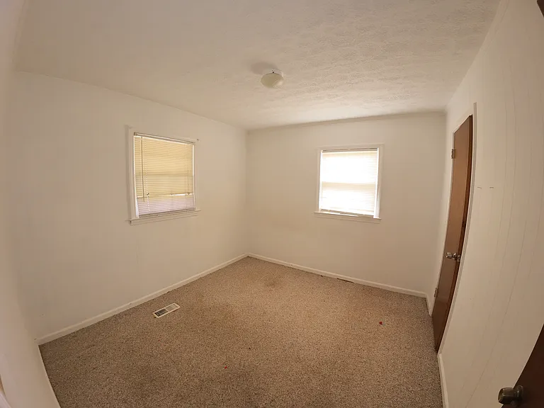 5924 Mimosa Cir — Photo 17