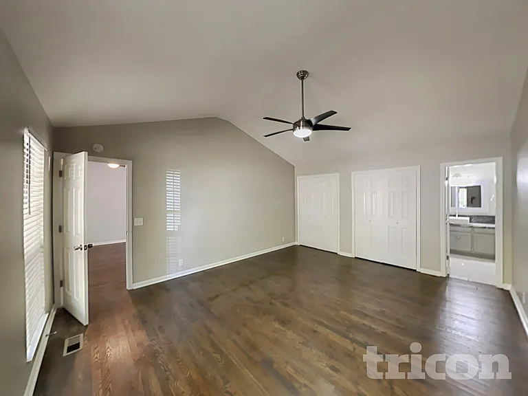 1608 Robards Way — Photo 5