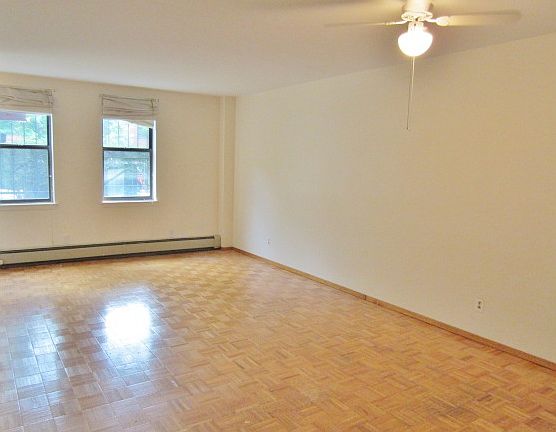 4th image of 55 President St #3