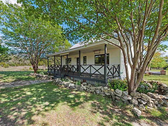 3rd image of 4923 County Road 110