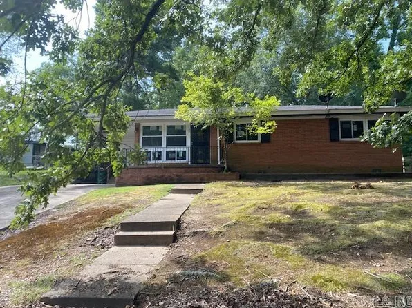 15 Greenway Dr, Little Rock, AR 72209