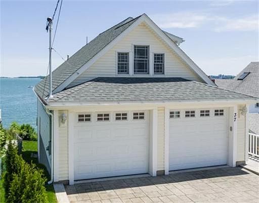 2nd image of 37 Sea Ave