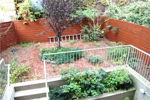 Sold by Aguayo & Huebener Brooklyn | media 18