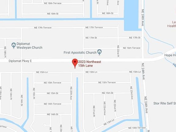 4th image of 2023 NE 15th Ln