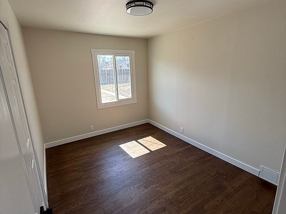 5th image of 1313 Rockwood Ave