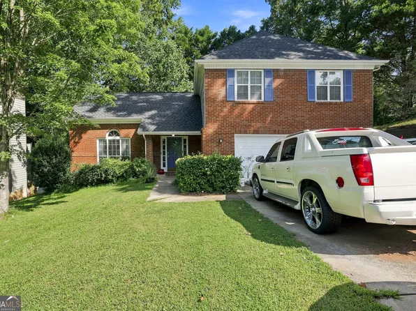 1301 Sweet Woods Dr, Lawrenceville, GA 30044