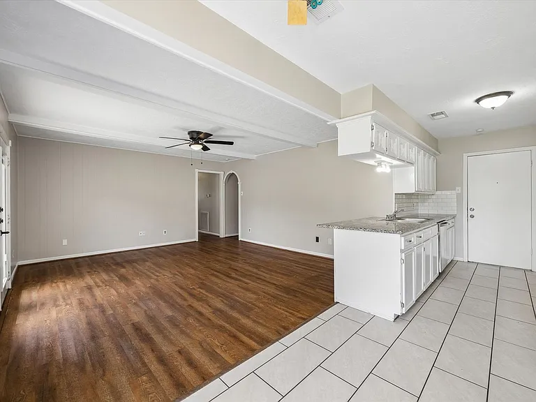 25114 Spring Ridge Dr — Photo 8