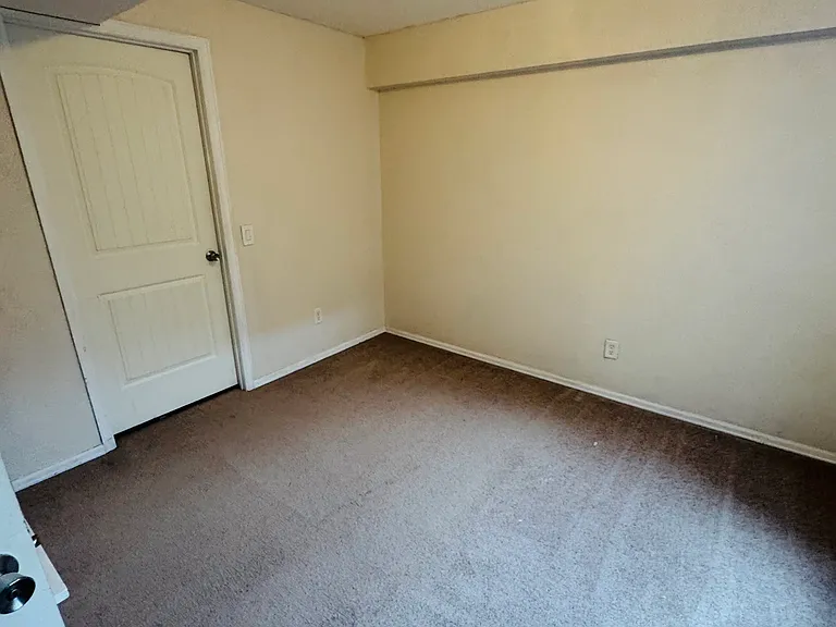 8510 Golden Eye Dr — Photo 9