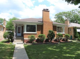 8223 Springfield Ave, Skokie, IL 60076