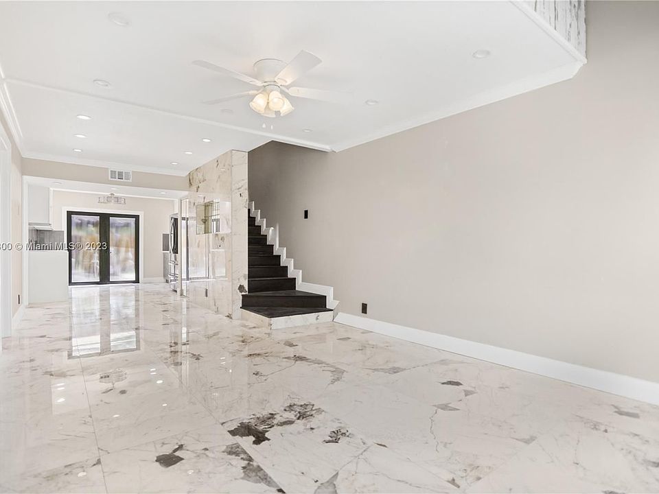 1st image of 11138 NW 38th St