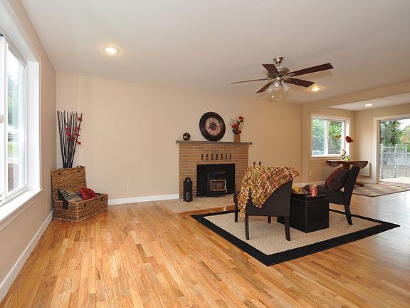 2nd image of 6513 194th Ave E