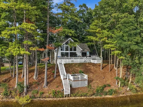 6 Mohawk Island, Belmont, NH 03220