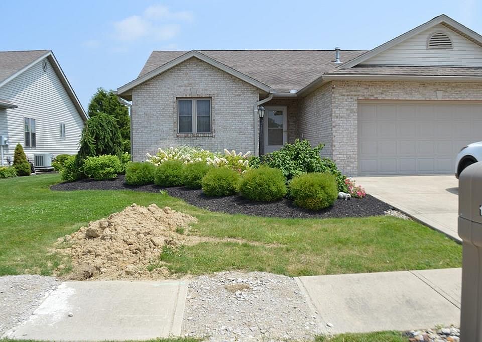 1st image of 118 Kincora Dr