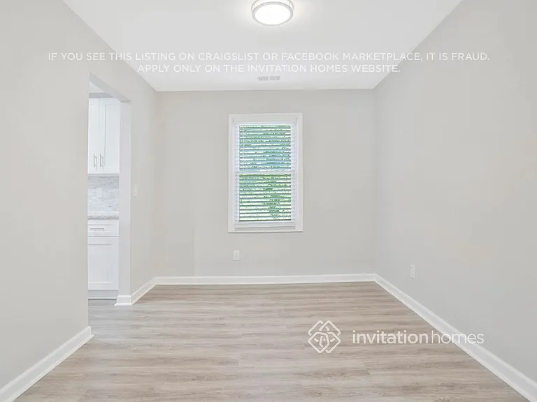 3049 Larkspur Cir — Photo 16