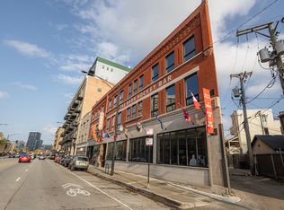 1659 W Ogden Ave #2A, Chicago, IL 60612