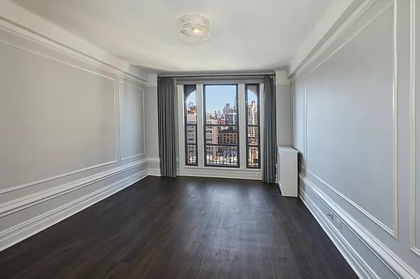 Rented by Brown Harris Stevens | media 24