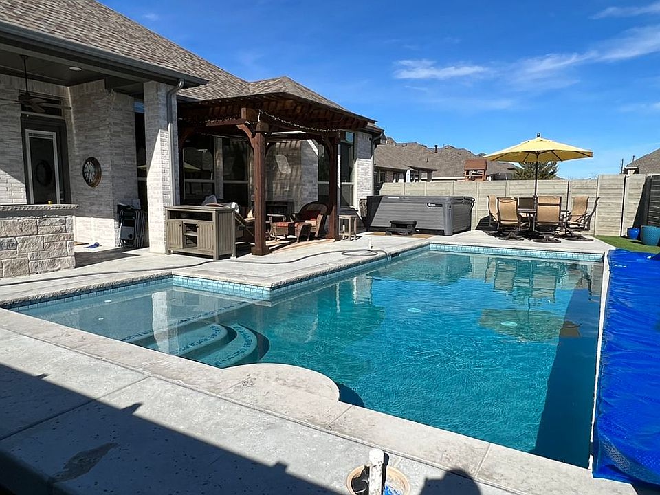 2nd image of 1500 Moss Trail Ct