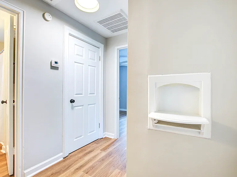 Hallway to bedrooms 2 and 3