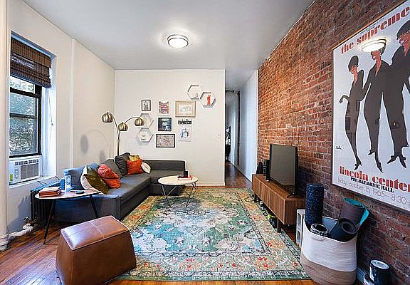 2nd image of 438 Saint Nicholas Ave #4G