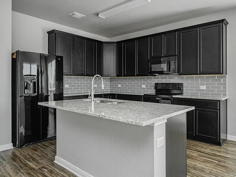 8227 Blue Field Dr — Photo 9