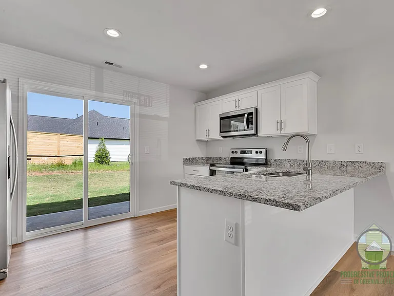 3 Wofford Pine Dr — Photo 4