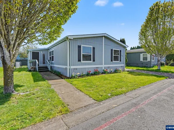 632 Windemere St #17, Aumsville, OR 97325