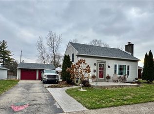 1360 Croydon Rd, Troy, OH 45373