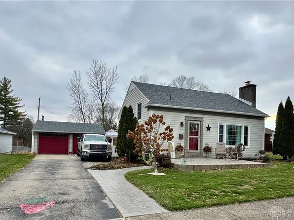 1360 Croydon Rd, Troy, OH 45373