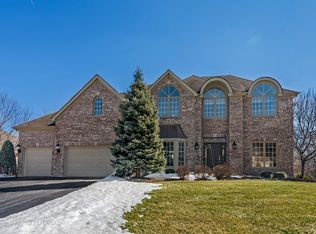 3724 Thunderbird Ln, Prairie Grove, IL 60012