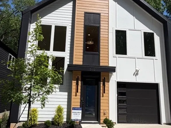 The Crestview Plan, Crestview Townhomes