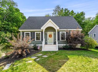 23 Wentworth St, Rollinsford, NH 03869