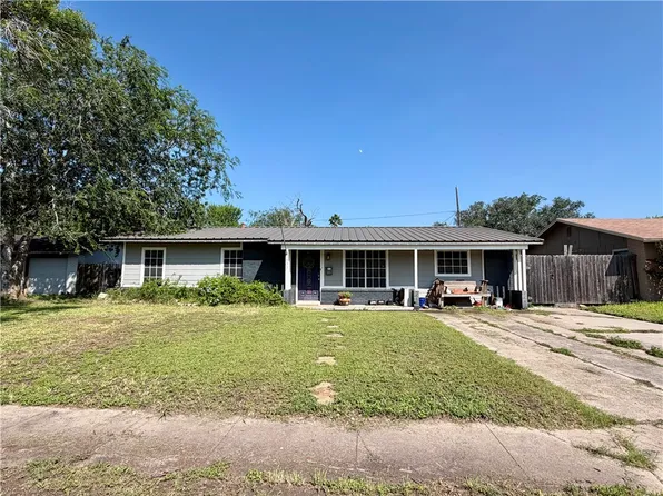 1802 E Johnston Ave, Kingsville, TX 78363