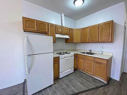 2nd image of 3126 Mermaid Ave #2R