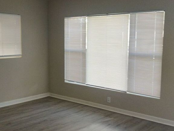 2nd image of 3520 Lake Lawne Ave