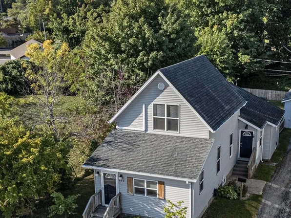 648 Phillips St, South Haven, MI 49090