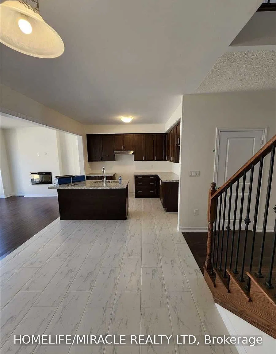 4 bed, $3,400 — Photo 4