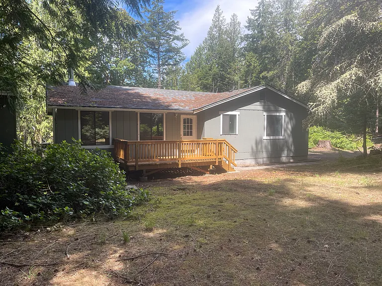 250 Wildflower Ln — Photo 6