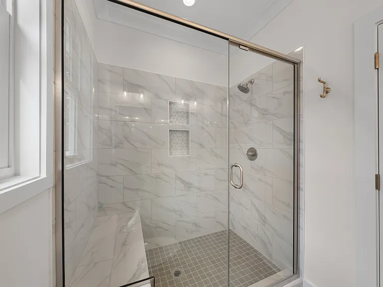 2805A Fawn Ave — Photo 18