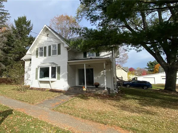 29 Mechanic St, Prattsburgh, NY 14873