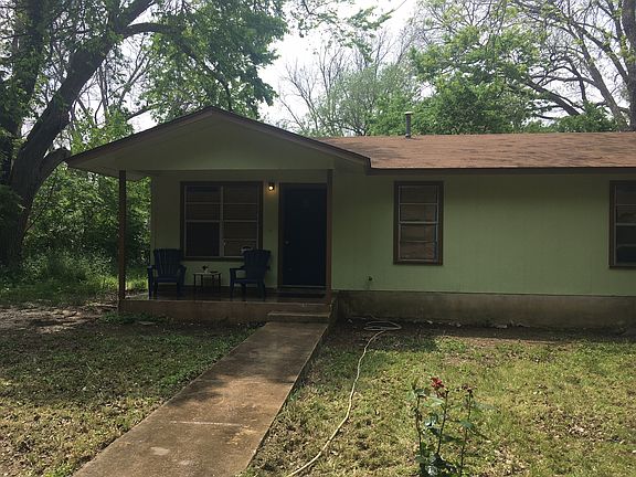 2nd image of 324 Linda Dr