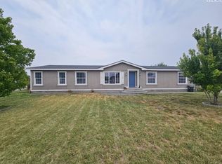 34403 N Firewood Dr, Benton City, WA 99320