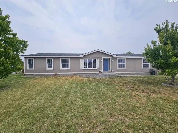 34403 N Firewood Dr, Benton City, WA 99320
