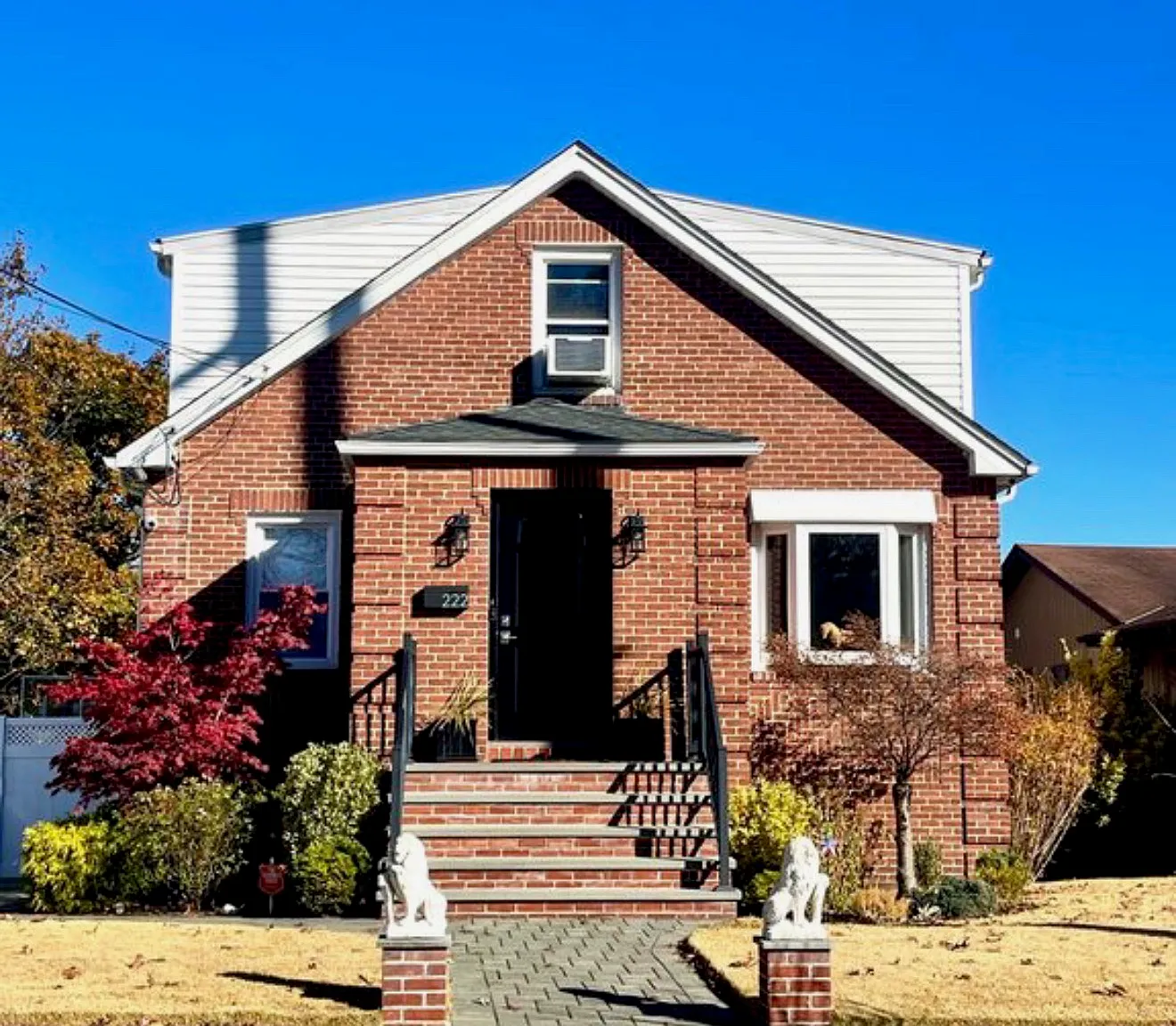 2 bed, $2,800 — Photo 1